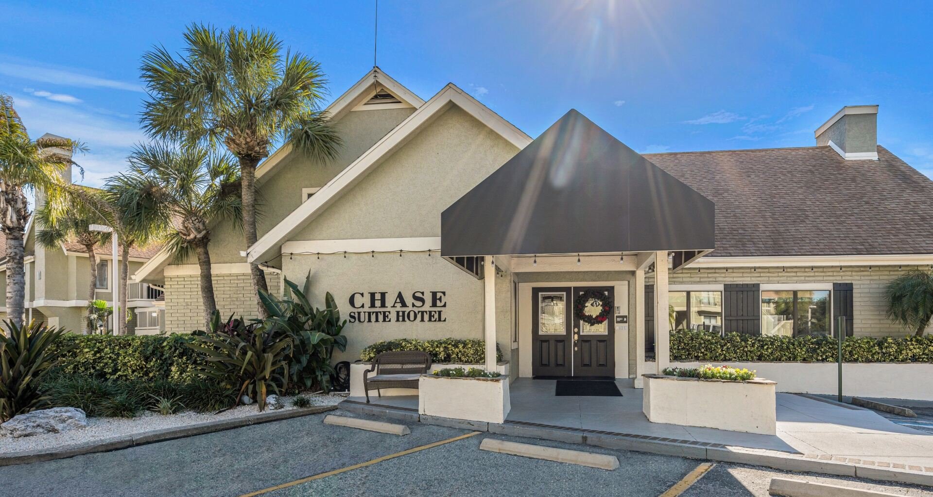 Home Hero - Chase Suite Hotel Tampa/Rocky Point, Tampa Florida